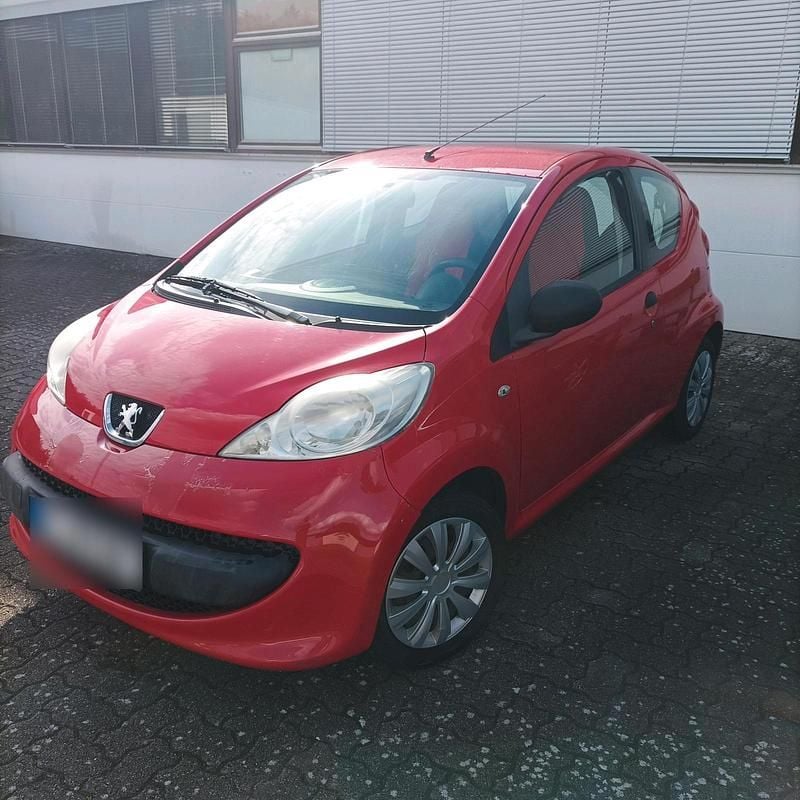 Gebraucht Peugeot 107 68 PS (50 kW) 2007 Rot Kleinwagen