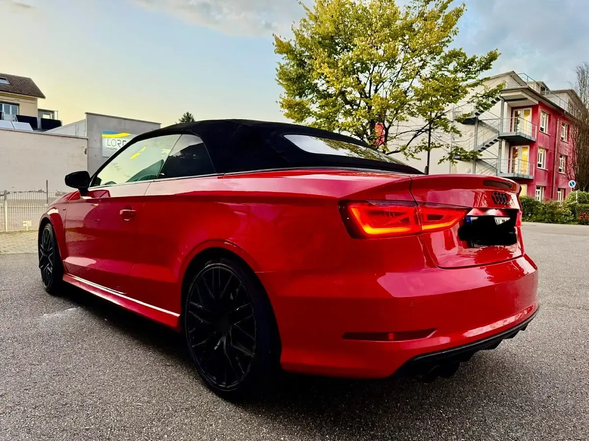 Gebraucht Audi S3 Cabriolet Comfort 300 PS (220 kW) 2015 Rot Cabrio