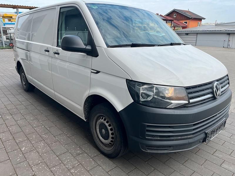 Używany VW Transporter 150 KM (110 kW) 2016 Biały Van