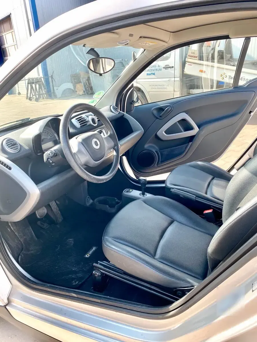 Gebraucht Smart ForTwo Coupé 71 PS (52 kW) 2015 Weiß Coupé