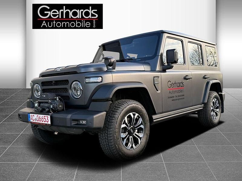 Neu BAW 212 166 PS (122 kW) 2025 Grau SUV