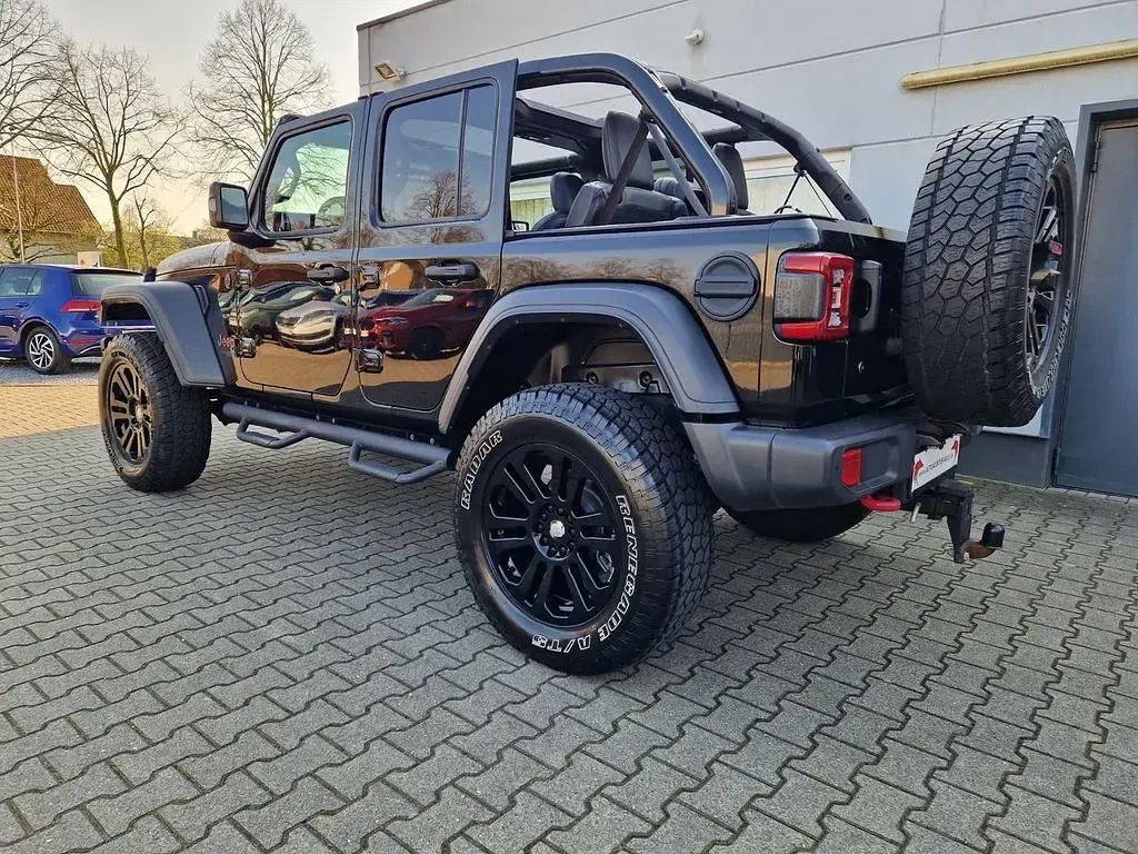 Gebraucht Jeep Wrangler Unlimited Rubicon 272 PS (200 kW) 2019 Schwarz SUV