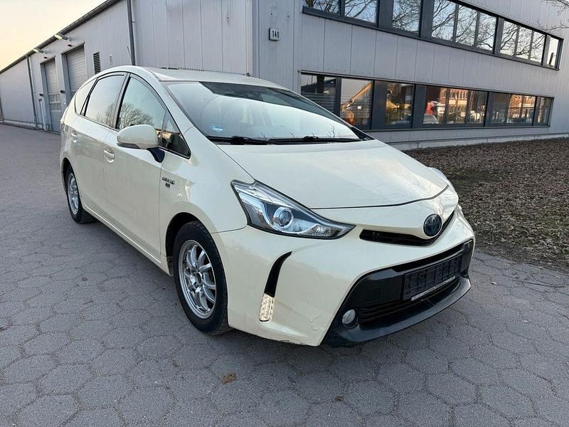 Gebraucht Toyota Prius+ 99 PS (72 kW) 2018 Weiß Van / Kleinbus