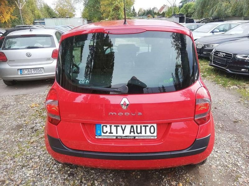 Gebraucht Renault Modus Avantage 75 PS (55 kW) 2009 Rot Van / Kleinbus