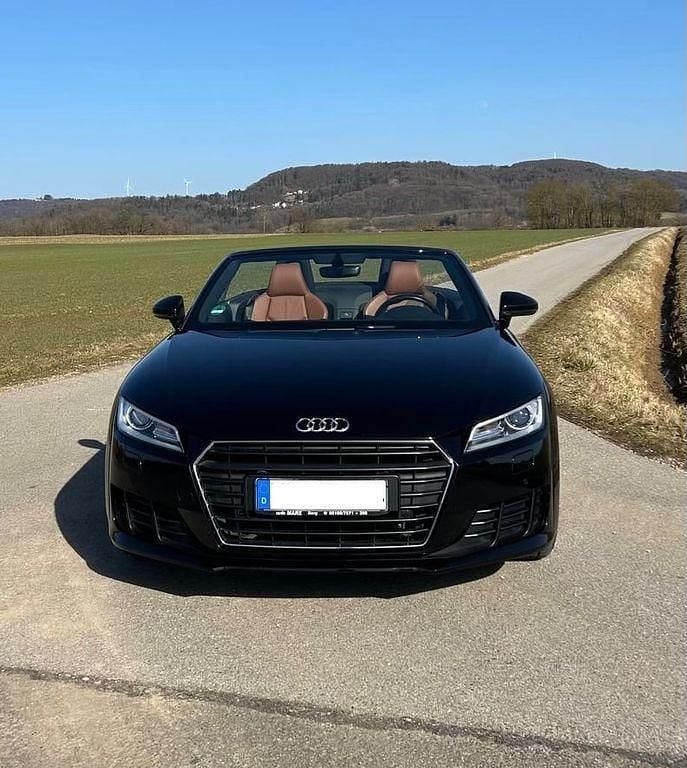 Gebraucht Audi TT Roadster Ambiente 179 PS (131 kW) 2016 Schwarz Cabrio