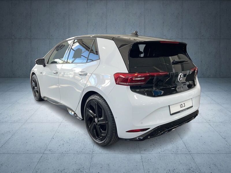 Neu VW ID.3 GTX 210 kW (286 PS) 2025 Gletscherweiß metallic Kleinwagen