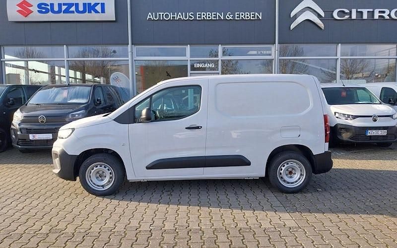 Neu Citroën Berlingo 102 PS (75 kW) 2025 Weiß Van / Kleinbus