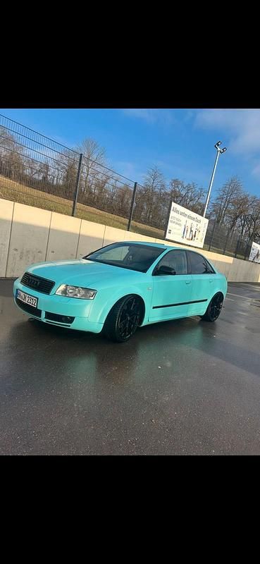Schwarz Gebraucht 2001 Audi A4 Limousine | 2.900 € (Guter Preis) - Bild 1/4