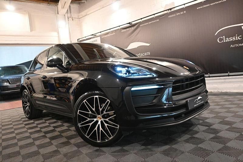 Gebraucht Porsche Macan 265 PS (194 kW) 2023 Schwarz SUV