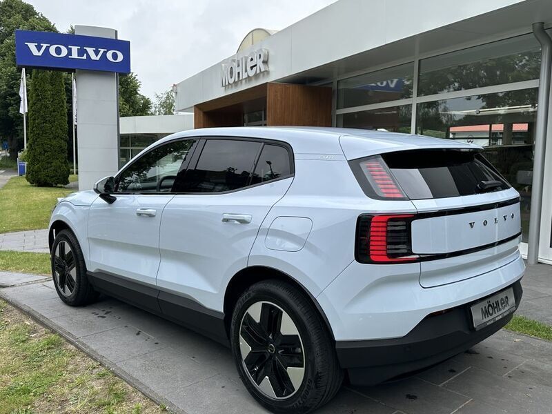 Gebraucht Volvo EX30 Core 200 kW (272 PS) 2024 Cloud blue SUV