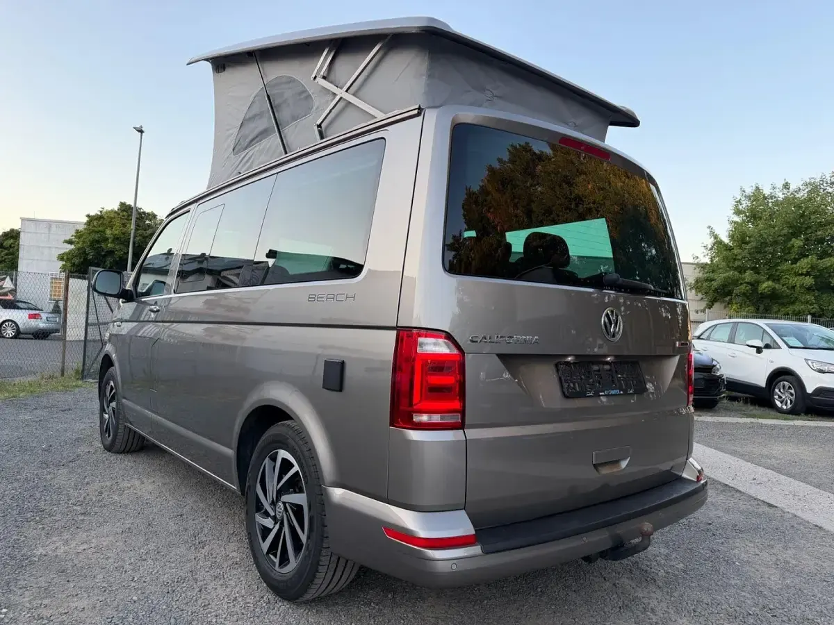 Gebraucht VW California Beach 150 PS (110 kW) 2019 Beige Van