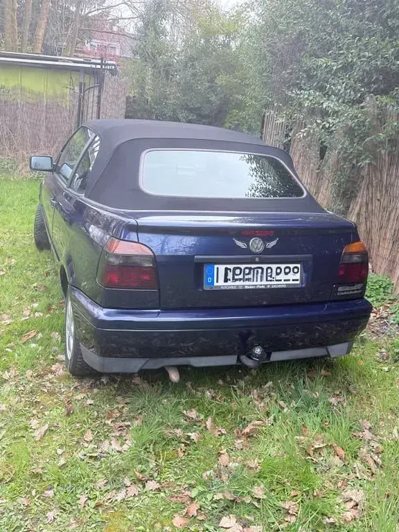 Gebraucht VW Golf Cabriolet 90 PS (66 kW) 1997 Blau Cabrio