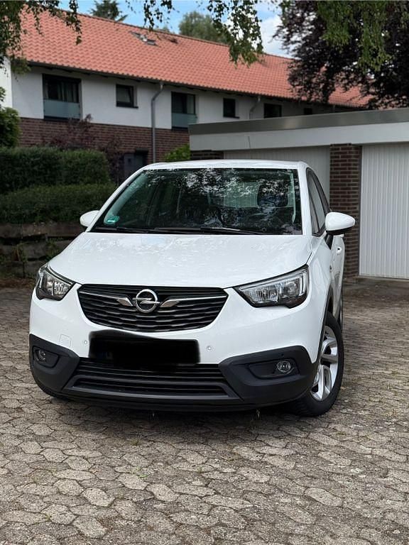 Weiß Gebraucht 2017 Opel Crossland Edition SUV | 9.800 € (Guter Preis) - Bild 1/4