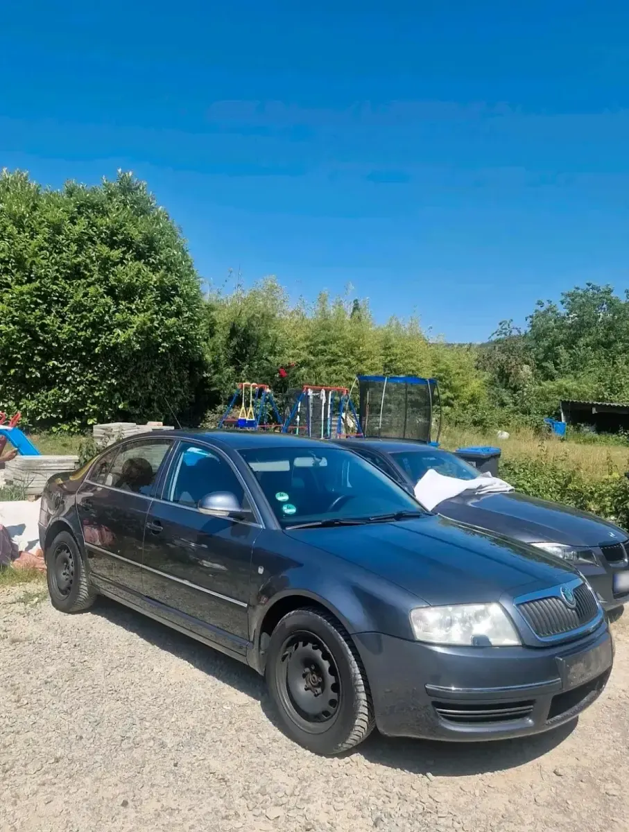 Gebraucht Skoda Superb 116 PS (85 kW) 2007 Schwarz Limousine