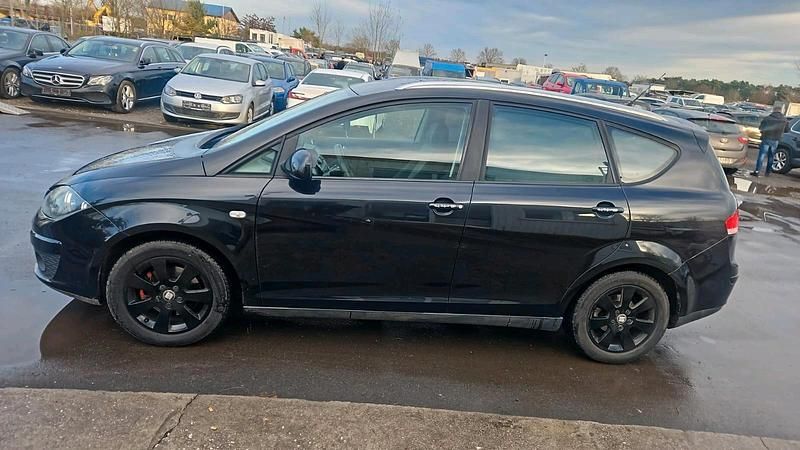 Schwarz Gebraucht 2006 Seat Altea XL Van / Kleinbus | 3.300 € - Bild 1/4