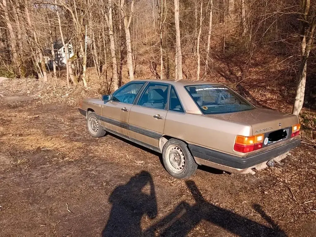 Gebraucht Audi 100 112 PS (82 kW) 1987 Beige Limousine