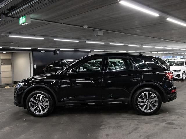 Gebraucht Audi Q5 Performance 204 PS (150 kW) 2022 Mythosschwarz metallic SUV