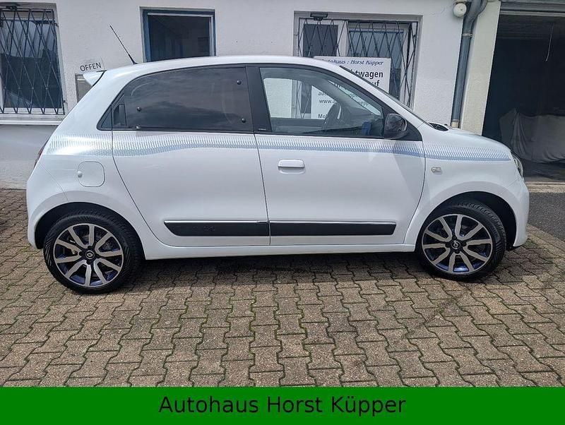 Gebraucht Renault Twingo Cosmic 90 PS (66 kW) 2015 Weiß Kleinwagen