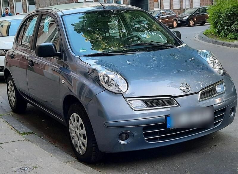 Grau Gebraucht 2010 Nissan Micra Kleinwagen | 2.999 € (Guter Preis) - Bild 1/4