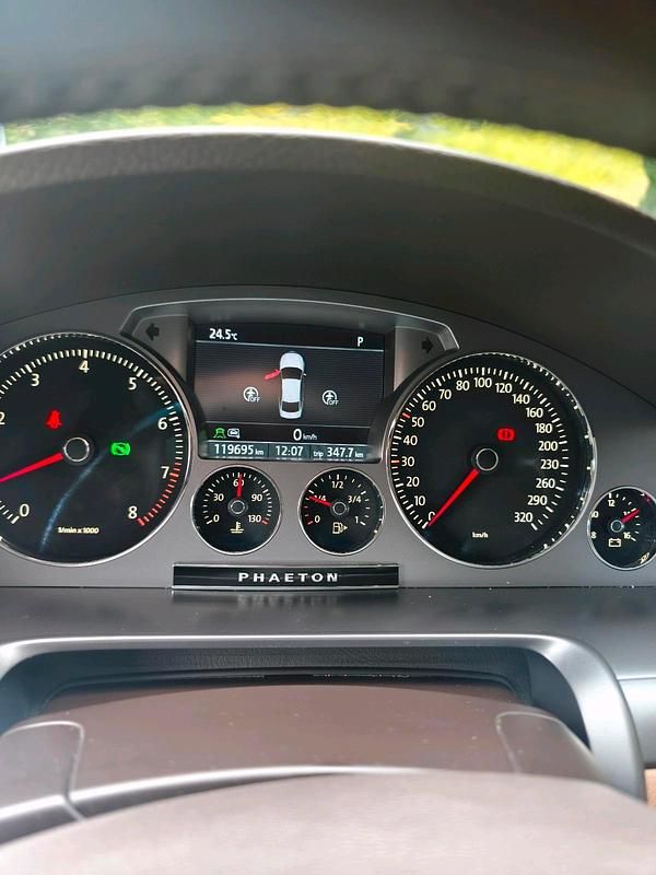 Usata VW Phaeton 334 CV (245 kW) 2015 Bianco Berlina