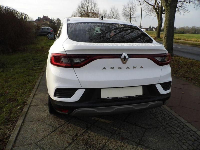 Gebraucht Renault Arkana Techno 140 PS (102 kW) 2022 Weiß SUV