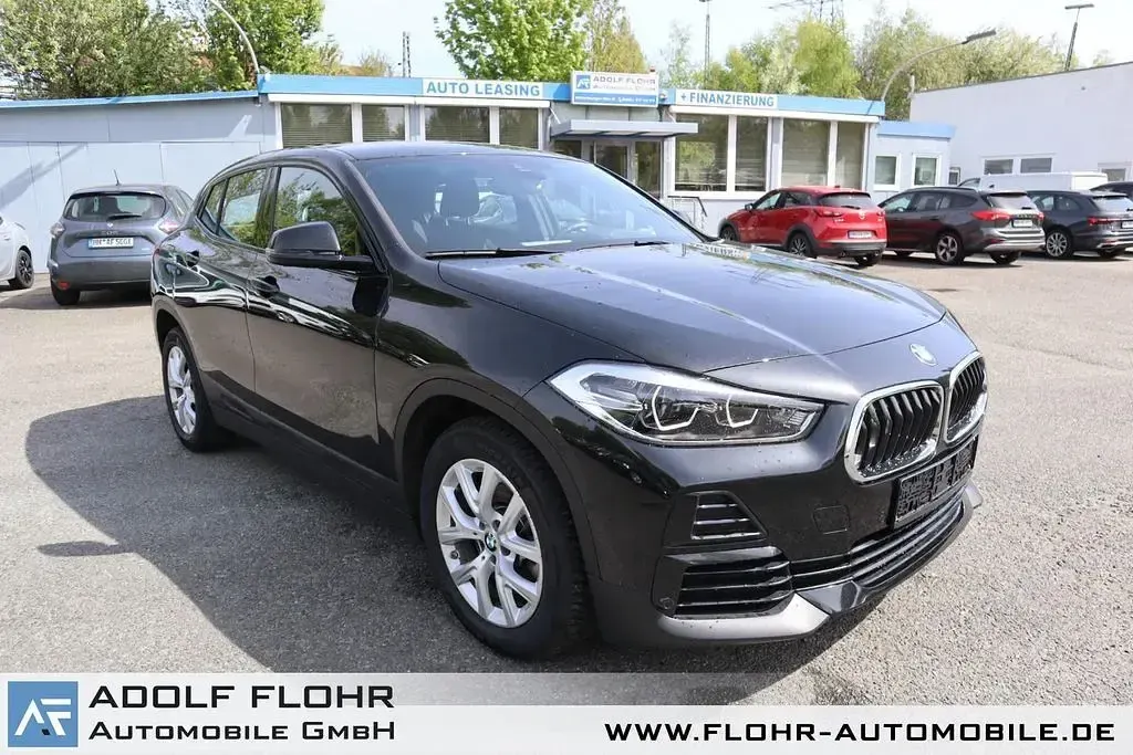 Gebraucht BMW X2 Advantage 178 PS (130 kW) 2023 Black sapphire SUV