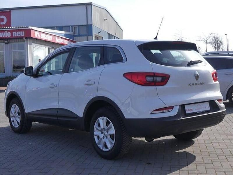 Gebraucht Renault Kadjar Life 140 PS (102 kW) 2019 Weiss SUV