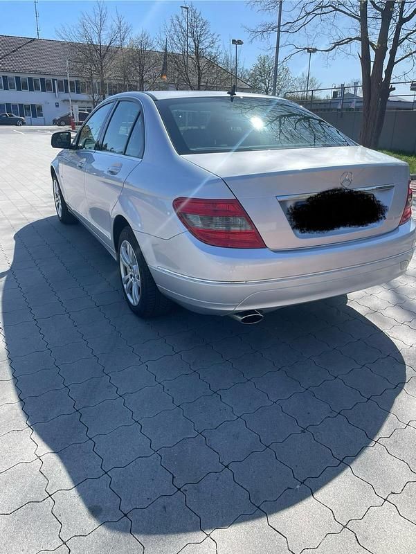 Gebraucht Mercedes C200 184 PS (135 kW) 2007 Silber Limousine