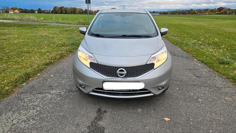 Silber Gebraucht 2014 Nissan Note Kleinwagen | 6.000 € (Fairer Preis) - Bild 1/4