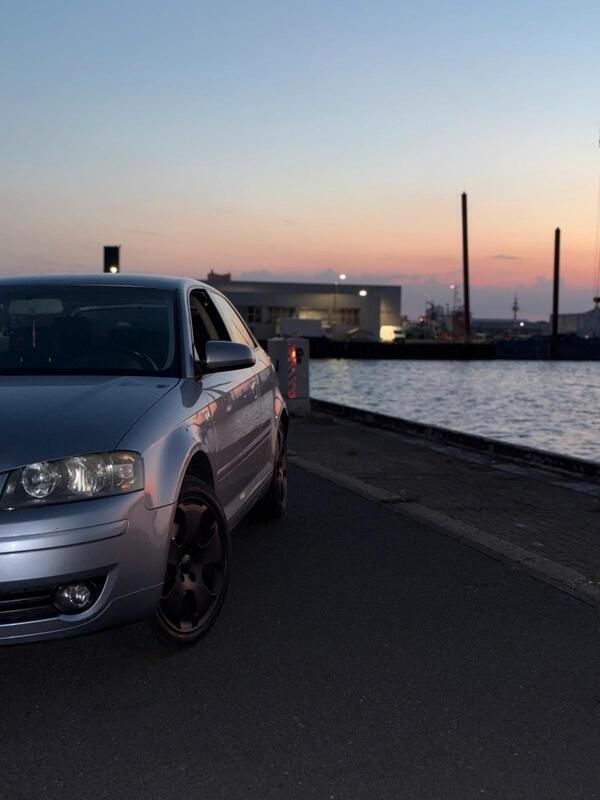 Silber Gebraucht 2007 Audi A3 Limousine | 1.000 € (Superpreis) - Bild 1/4