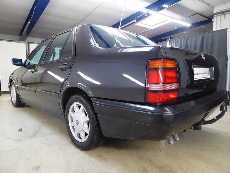 Gebraucht Lancia Thema 171 PS (125 kW) 1993 Schwarz Limousine