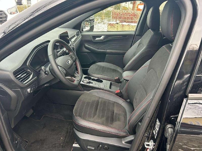 Gebraucht Ford Kuga ST-Line X 120 PS (88 kW) 2024 Schwarz SUV