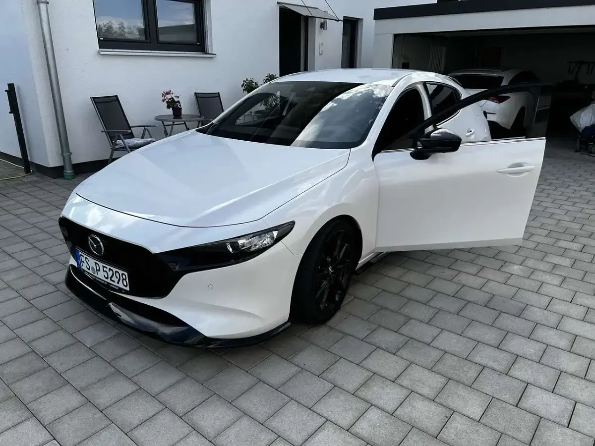 Gebraucht Mazda 3 Homura-Line 150 PS (110 kW) 2022 Weiß Kleinwagen