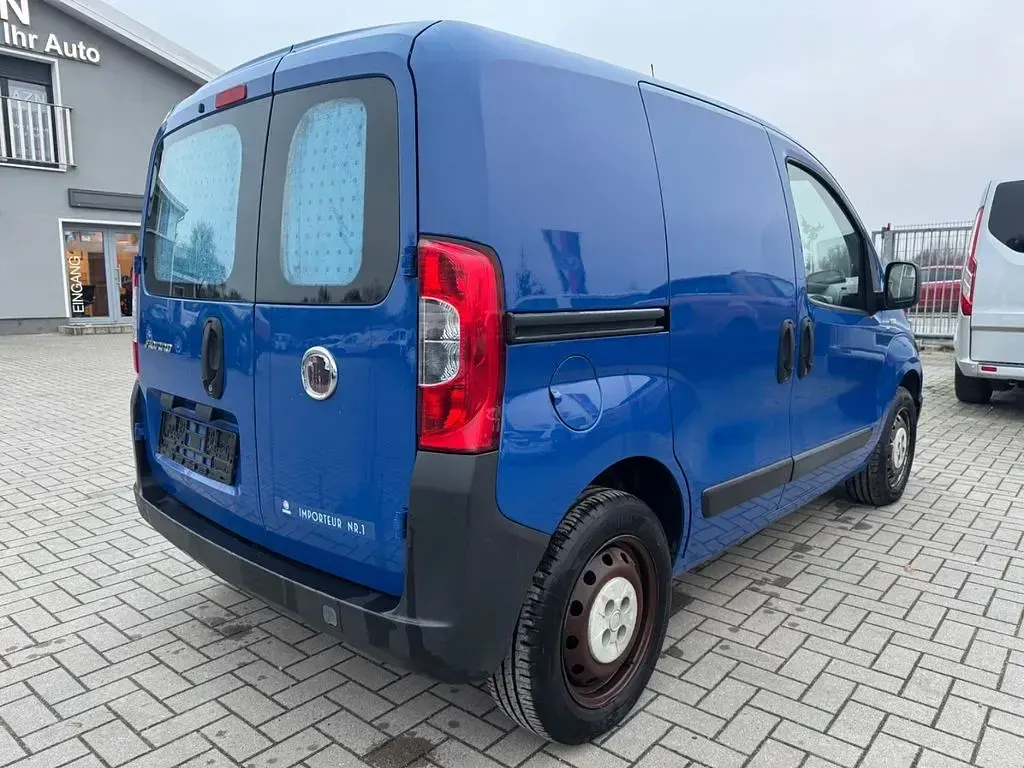 Gebraucht Fiat Fiorino Basis 73 PS (53 kW) 2009 Blau Van / Kleinbus