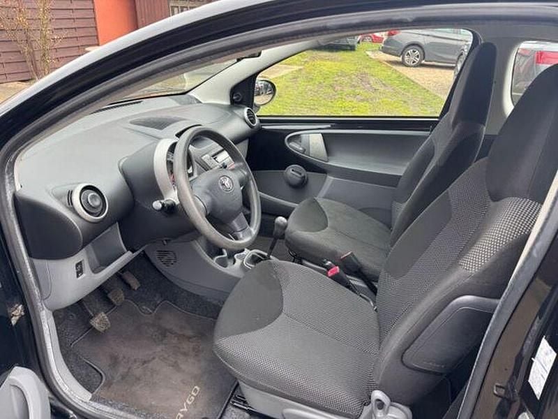 Gebraucht Toyota Aygo Cool 68 PS (50 kW) 2009 Schwarz Kleinwagen