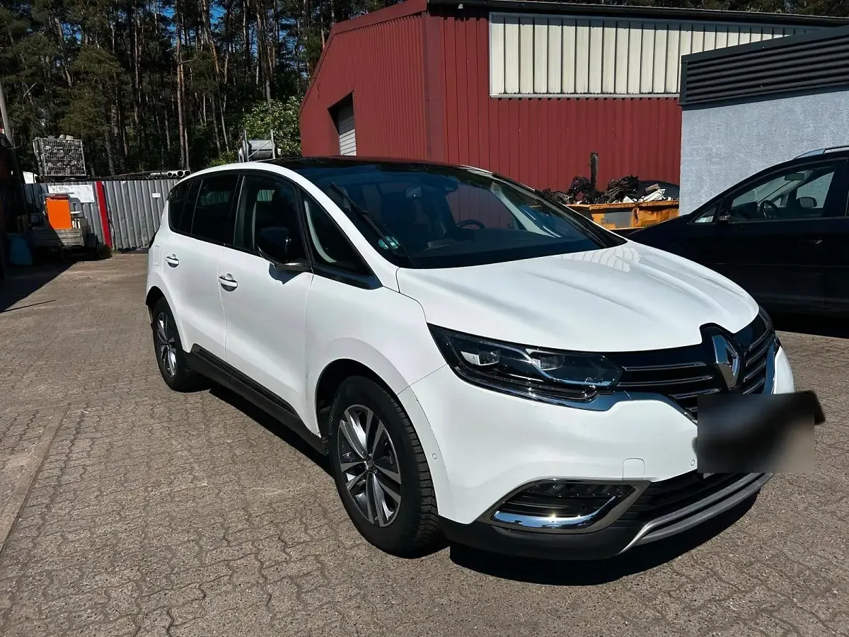 Używany Renault Espace Intens 225 KM (165 kW) 2018 Biały Minivan