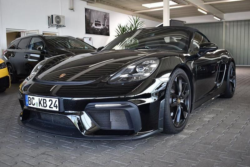 Schwarz Gebraucht 2022 Porsche 718 Spyder Cabrio | 107.718 € (Guter Preis) - Bild 1/4