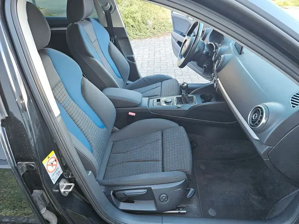Gebraucht Audi A3 Ambiente 150 PS (110 kW) 2013 Schwarz Limousine