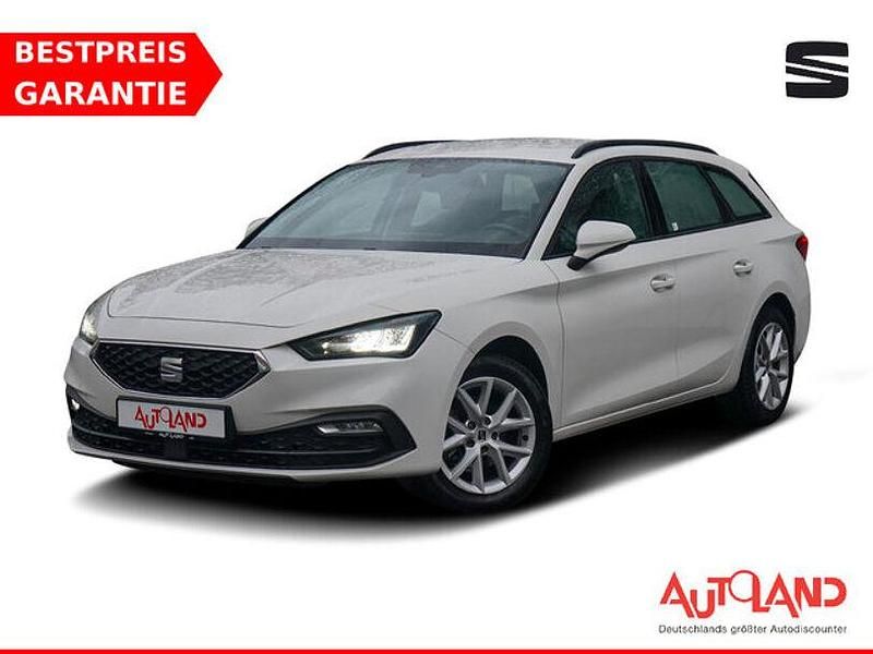 Weiss Gebraucht 2022 Seat Leon | 24.950 € (Fairer Preis) - Bild 1/4
