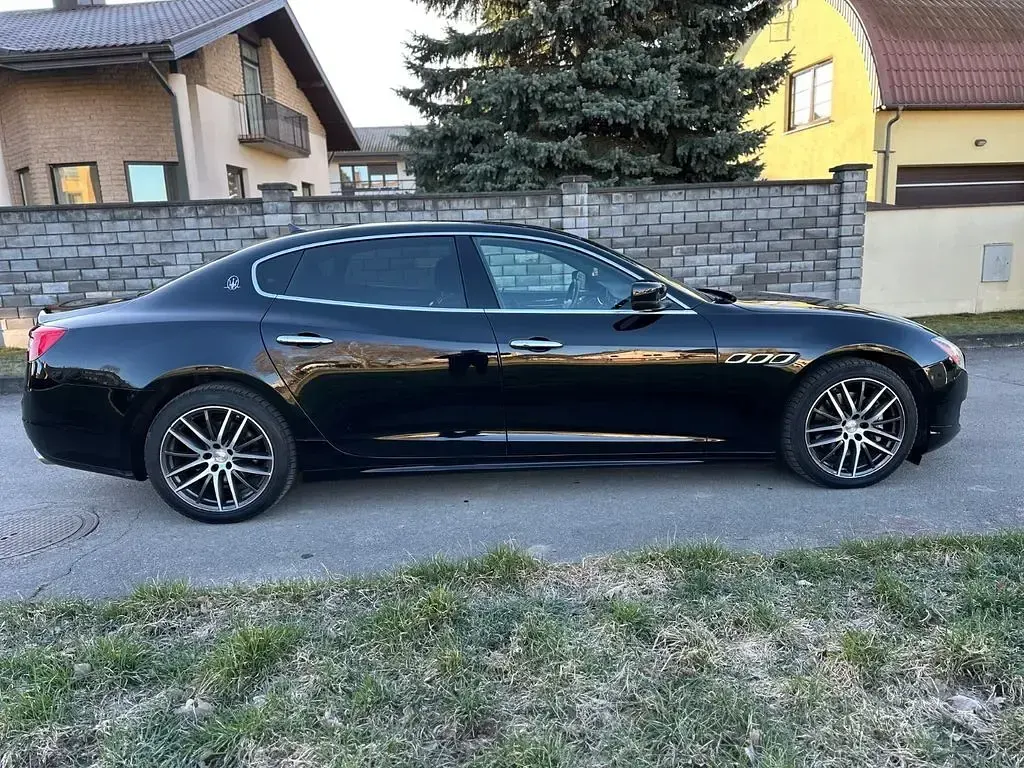 Gebraucht Maserati Quattroporte 275 PS (202 kW) 2014 Schwarz Limousine