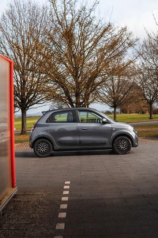 Gebraucht Renault Twingo SE 71 PS (52 kW) 2016 Grau Kleinwagen