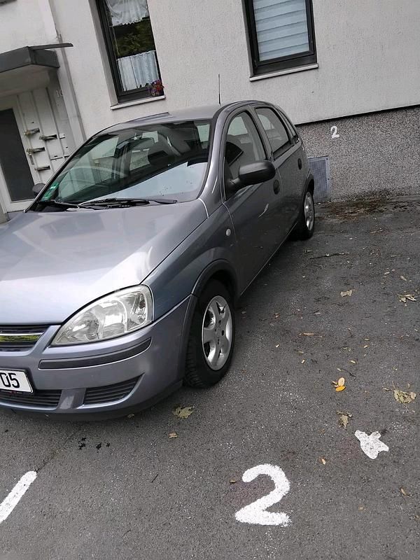 Gebraucht Opel Corsa 80 PS (58 kW) 2005 Silber Kleinwagen