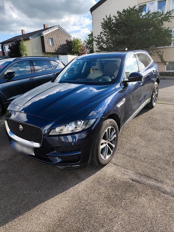Blau Gebraucht 2019 Jaguar F-Pace Prestige SUV | 26.200 € (Fairer Preis) - Bild 1/4