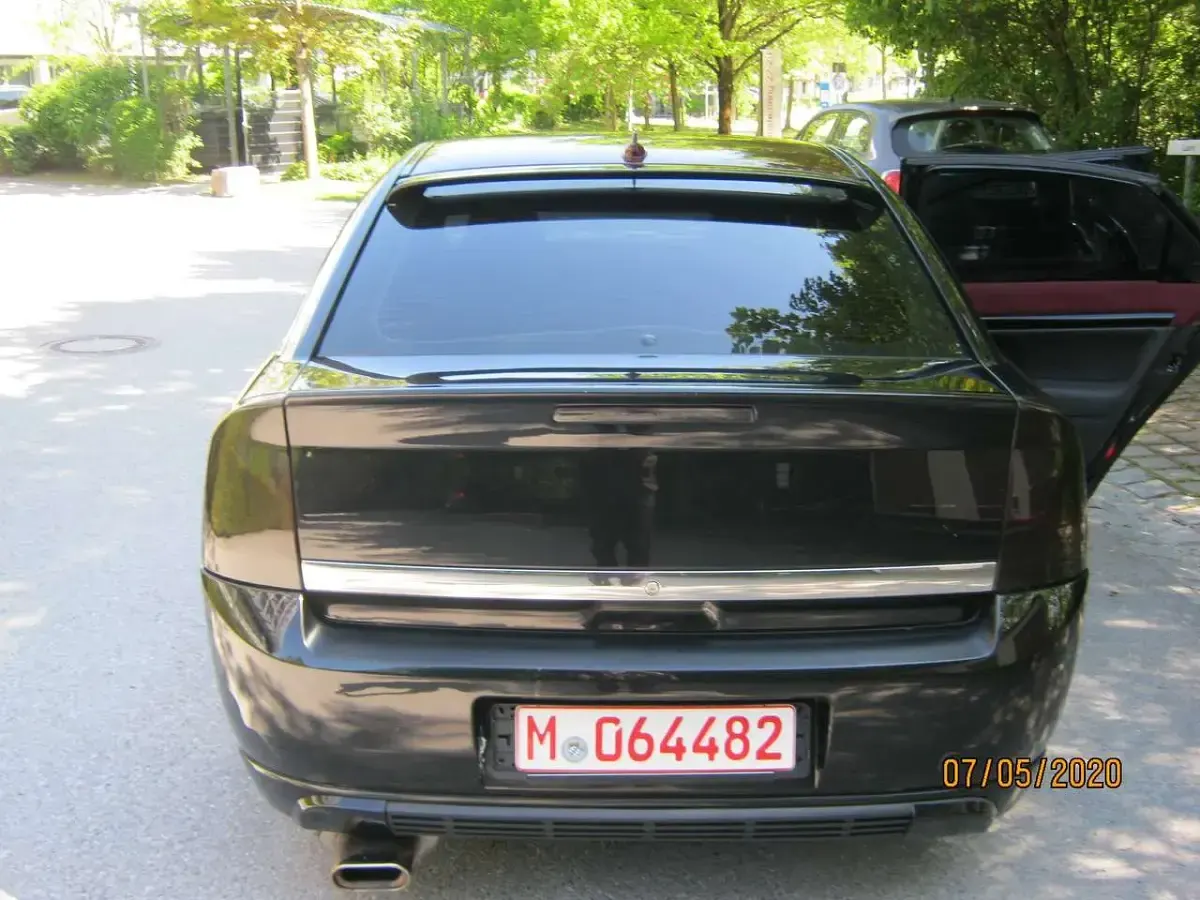 Gebraucht Opel Vectra GTS 147 PS (108 kW) 2002 Schwarz Limousine