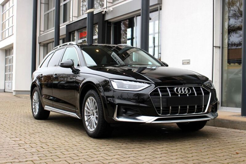 Gebraucht Audi A4 Allroad Performance 204 PS (150 kW) 2024 Mythosschwarz metallic Kombi