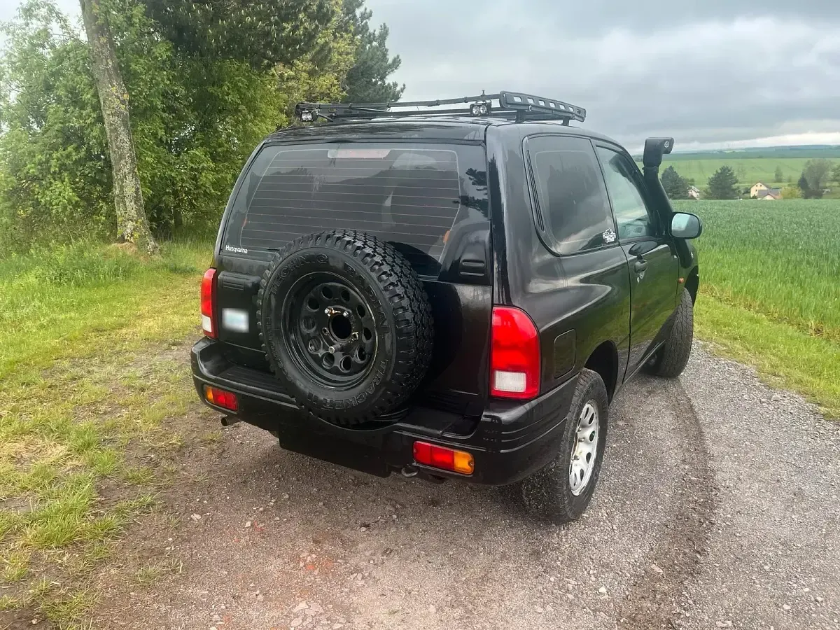 Gebraucht Suzuki Vitara 94 PS (69 kW) 2001 Schwarz SUV