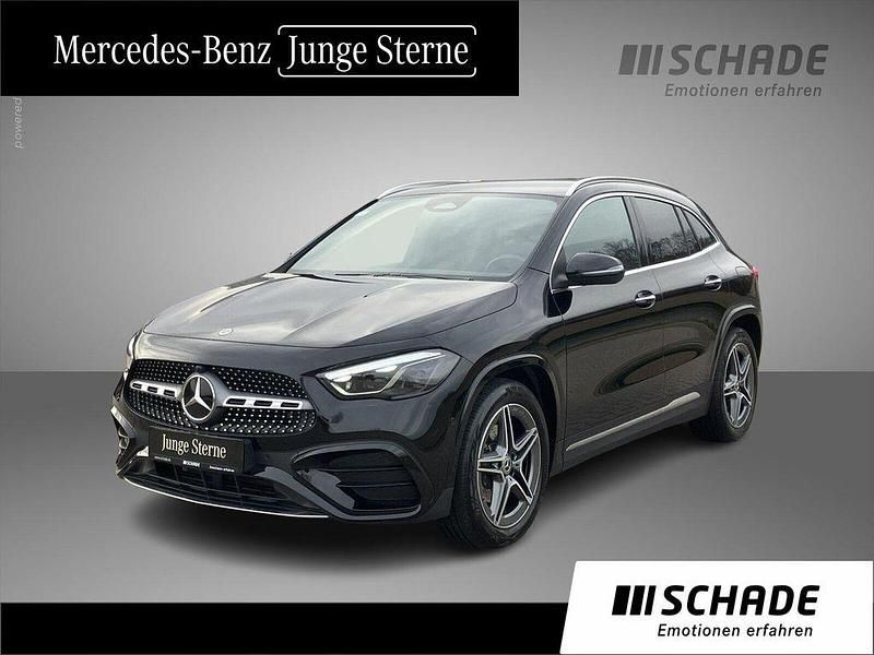 Schwarz Gebraucht 2024 Mercedes GLA220 AMG line SUV | 44.650 € (Fairer Preis) - Bild 1/4
