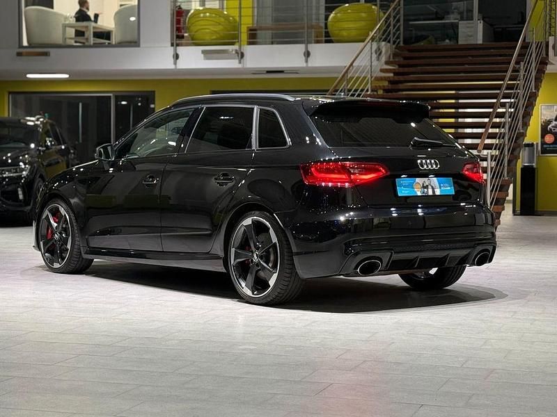 Gebraucht Audi RS3 Sport 367 PS (269 kW) 2016 Schwarz Limousine