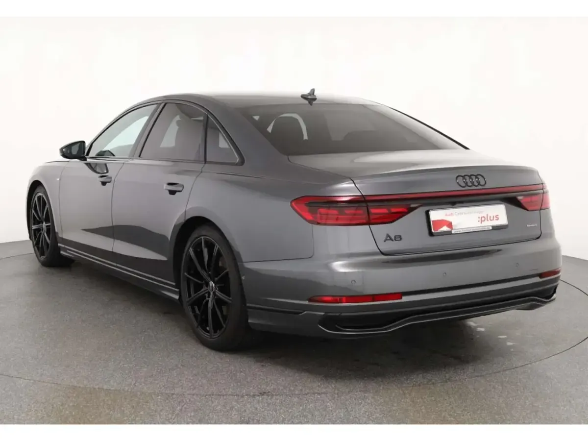 Gebraucht Audi A8 Ambiente 286 PS (210 kW) 2024 Grau Limousine