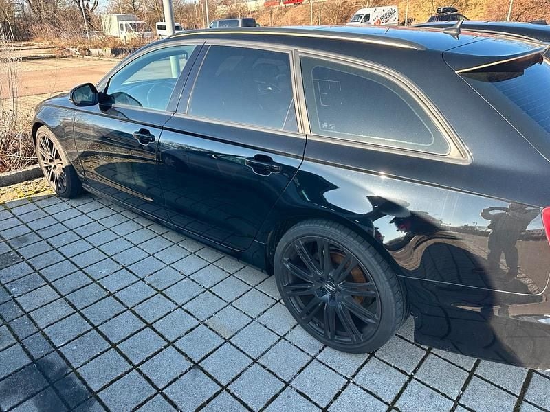 Gebraucht Audi A6 S-Line 234 PS (172 kW) 2013 Schwarz Kombi